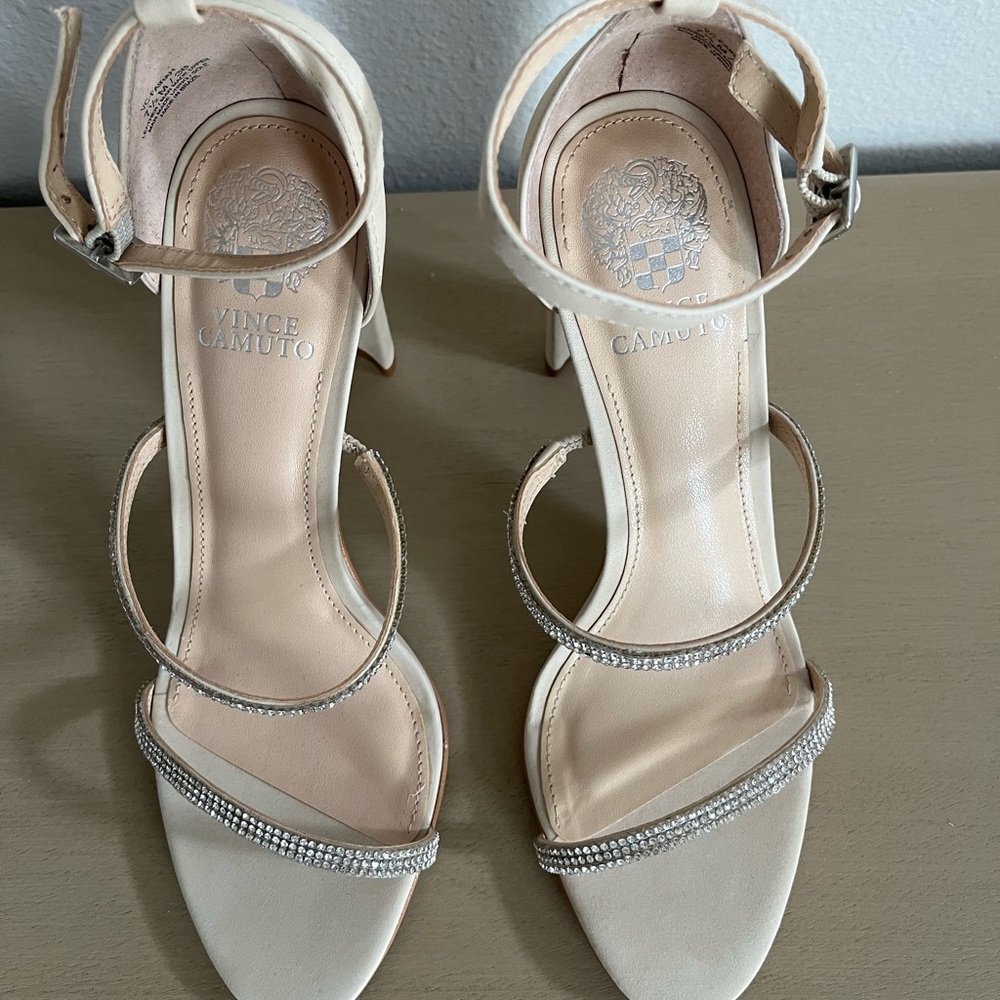 Vince Camuto Fairah Sandal - Picture 5 of 6